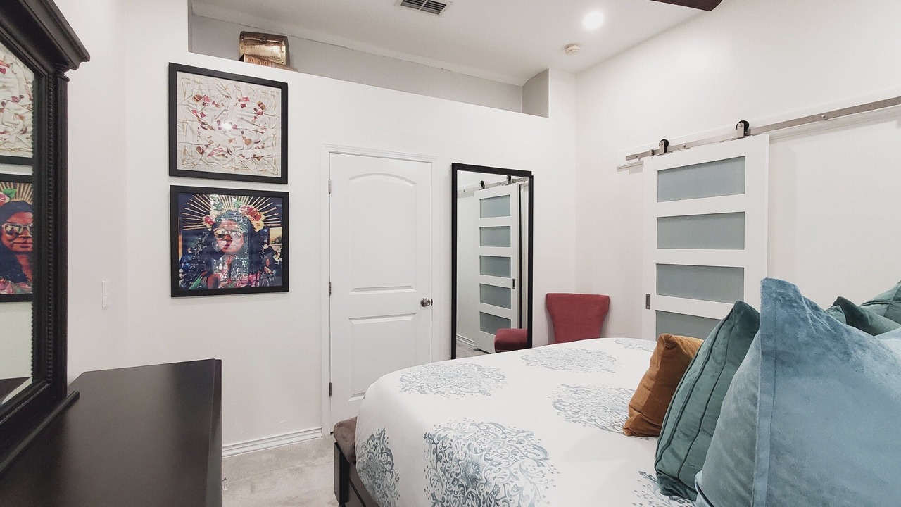 Photo of Bedroom in Northside