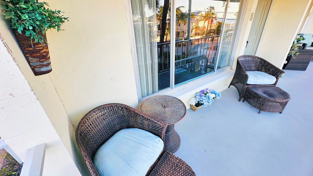 Photo of Patio Balcony in Pass-a-Grille