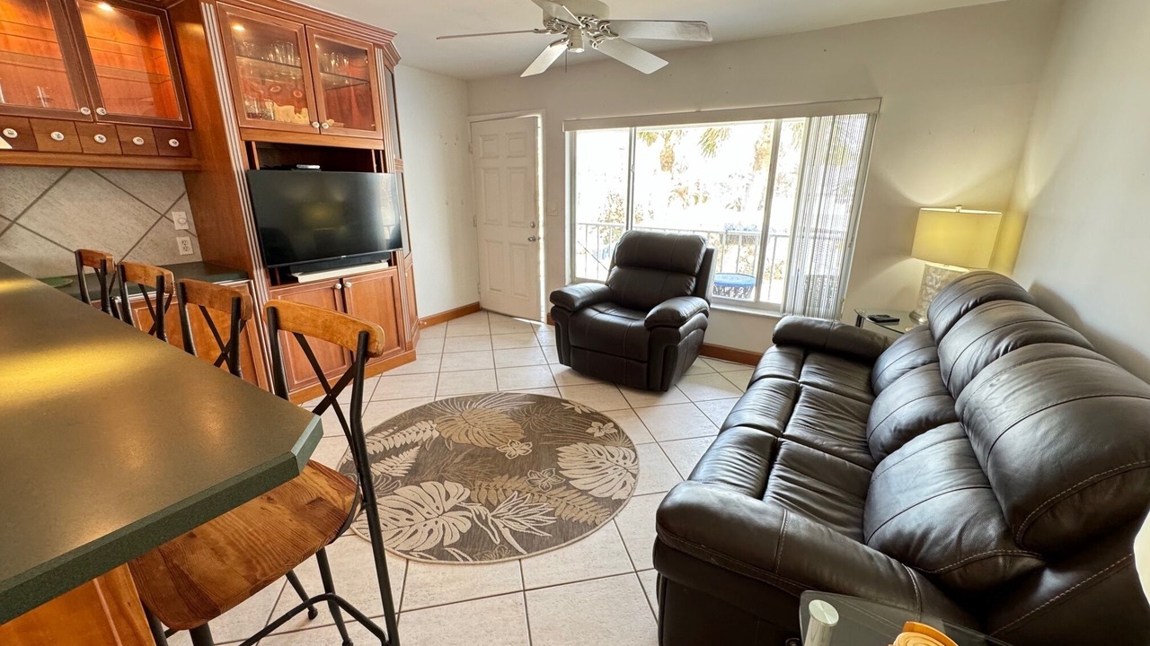 Photo of Livingroom in Pass-a-Grille