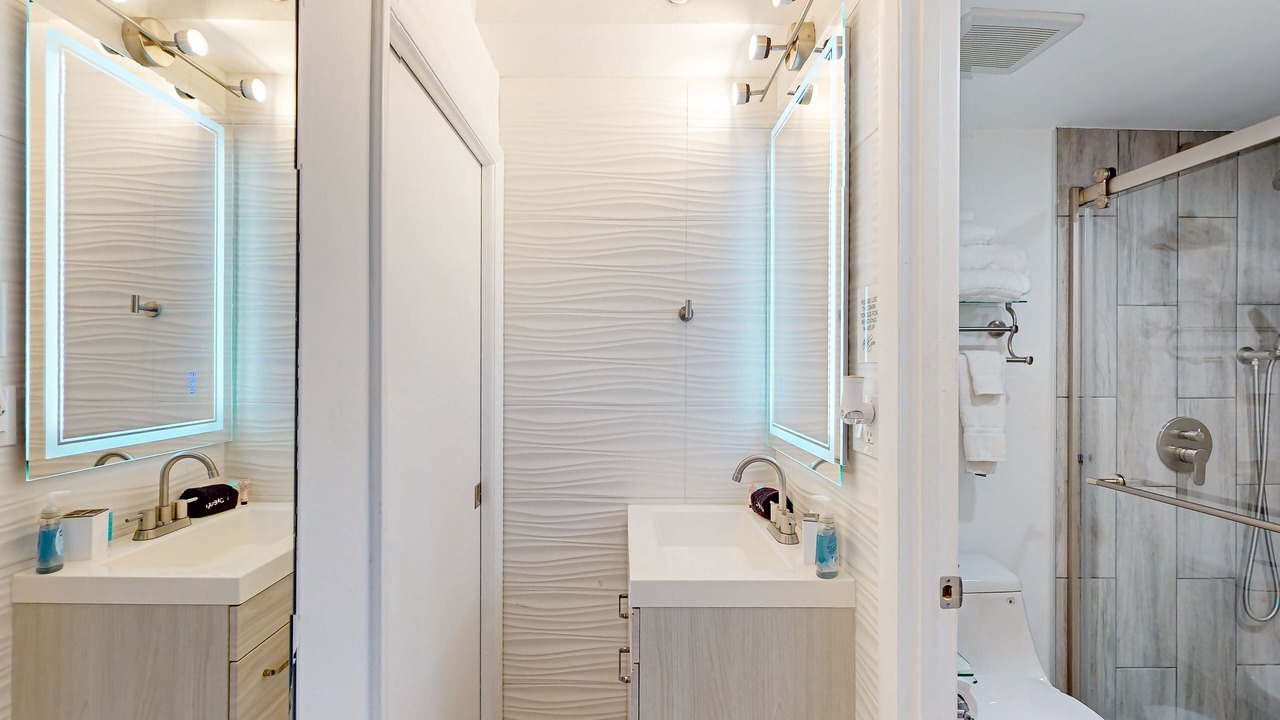 Photo of Bathroom in East Daytona