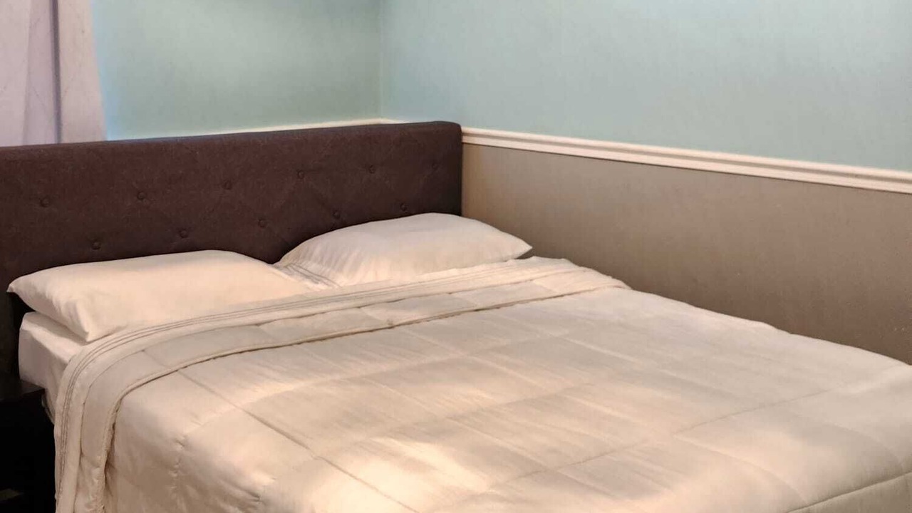 Photo of Bedroom in Azalea Park