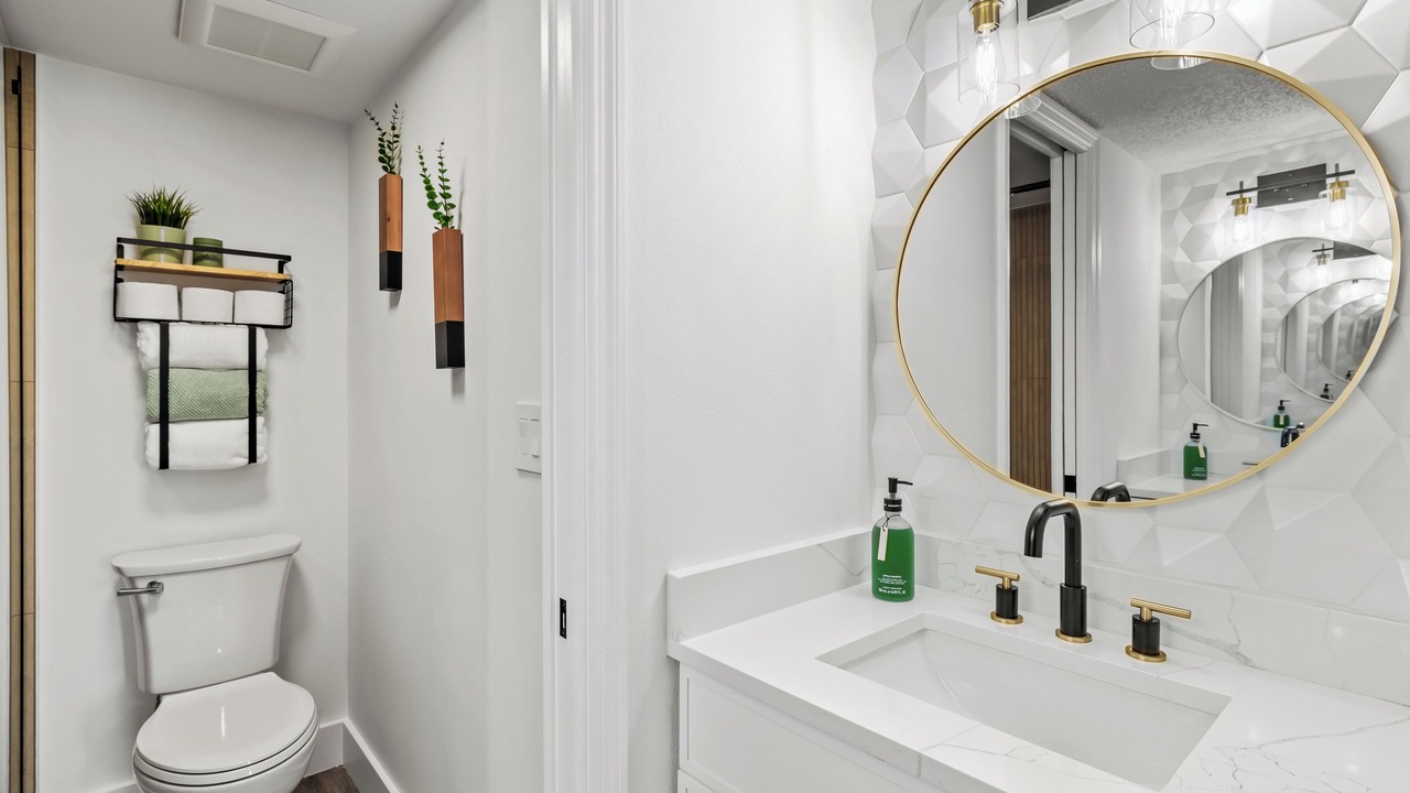 Photo of Bathroom in Plantation