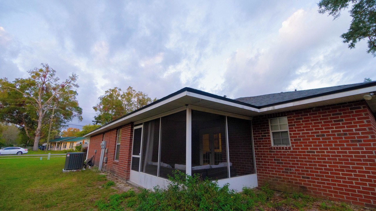 Photo of Outdoor in Newberry