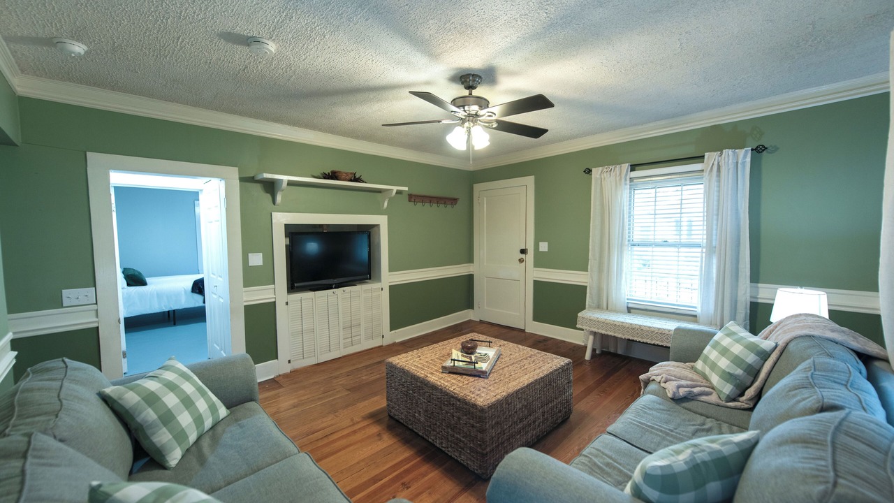 Photo of Livingroom in Greenville
