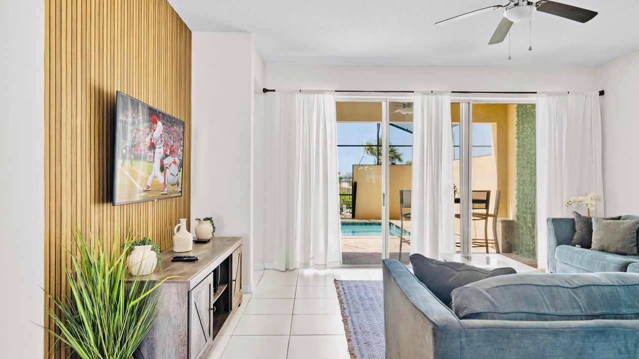 Photo of Livingroom in Four Corners