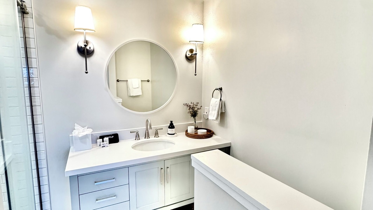 Photo of Bathroom in Amelia City