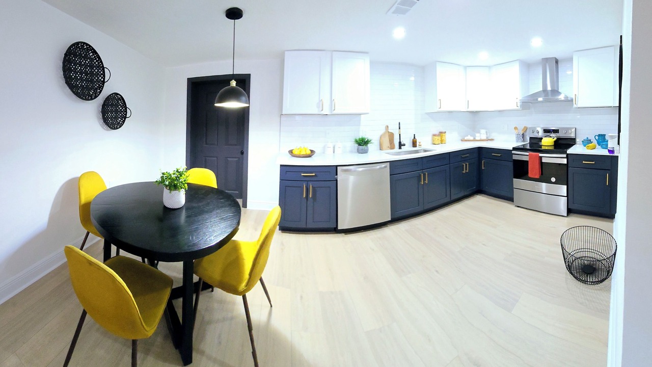 Photo of Kitchen in Gulf Highlands