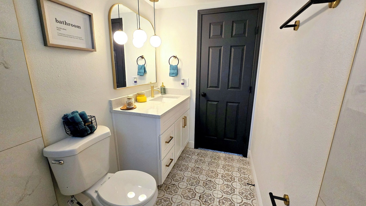Photo of Bathroom in Gulf Highlands