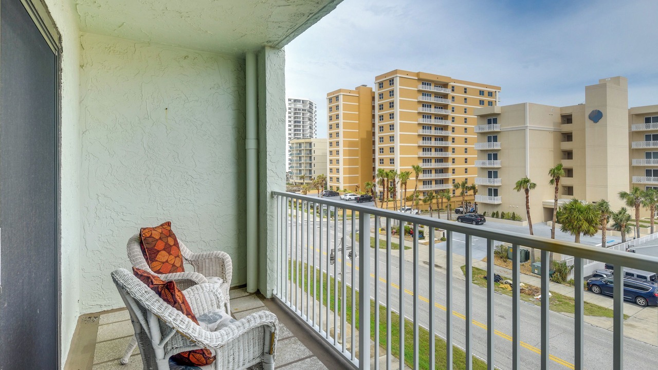 Photo of Patio Balcony in Ocean View Halifax Estates