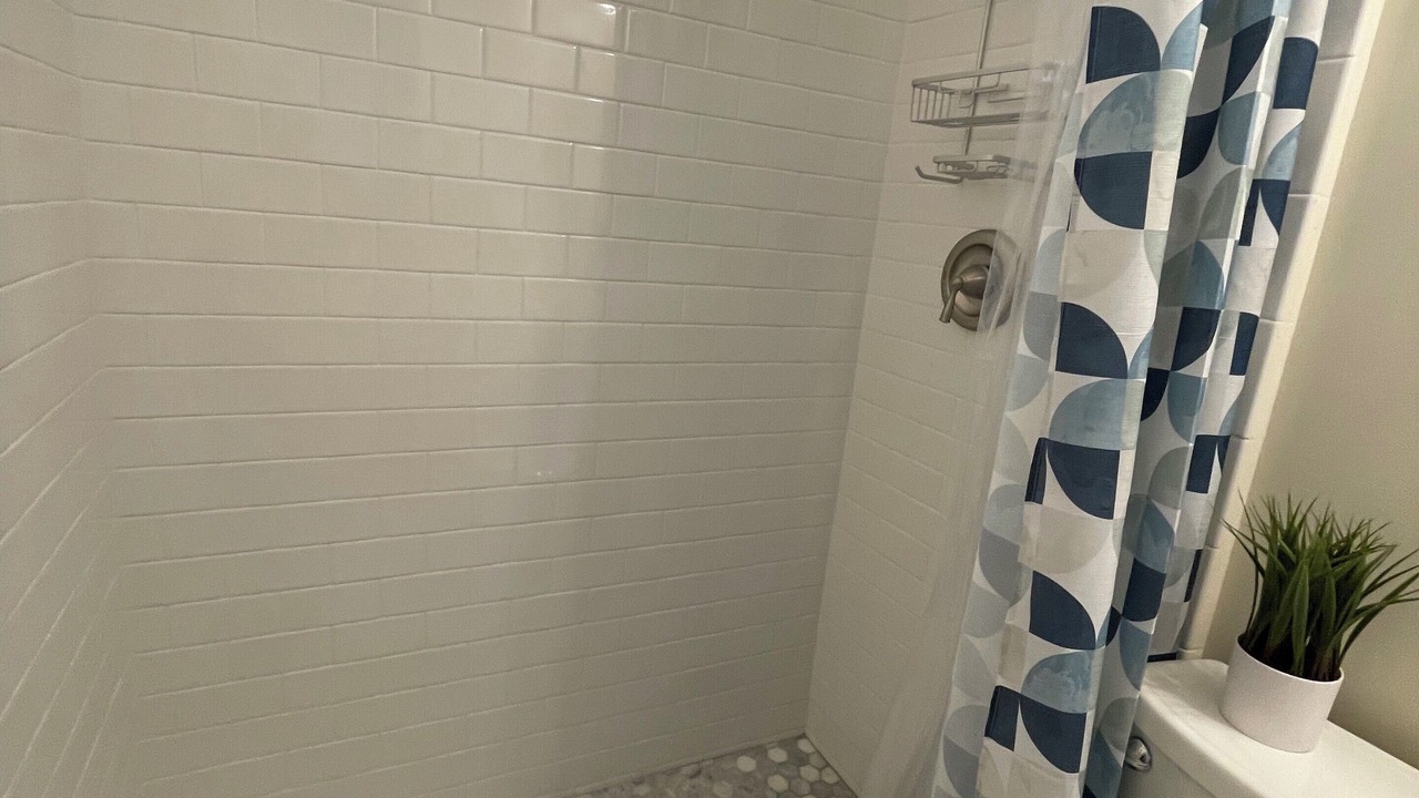 Photo of Bathroom in San Carlos Park