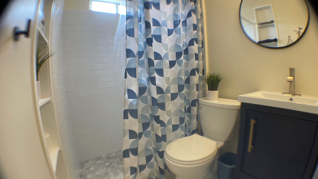 Photo of Bathroom in San Carlos Park