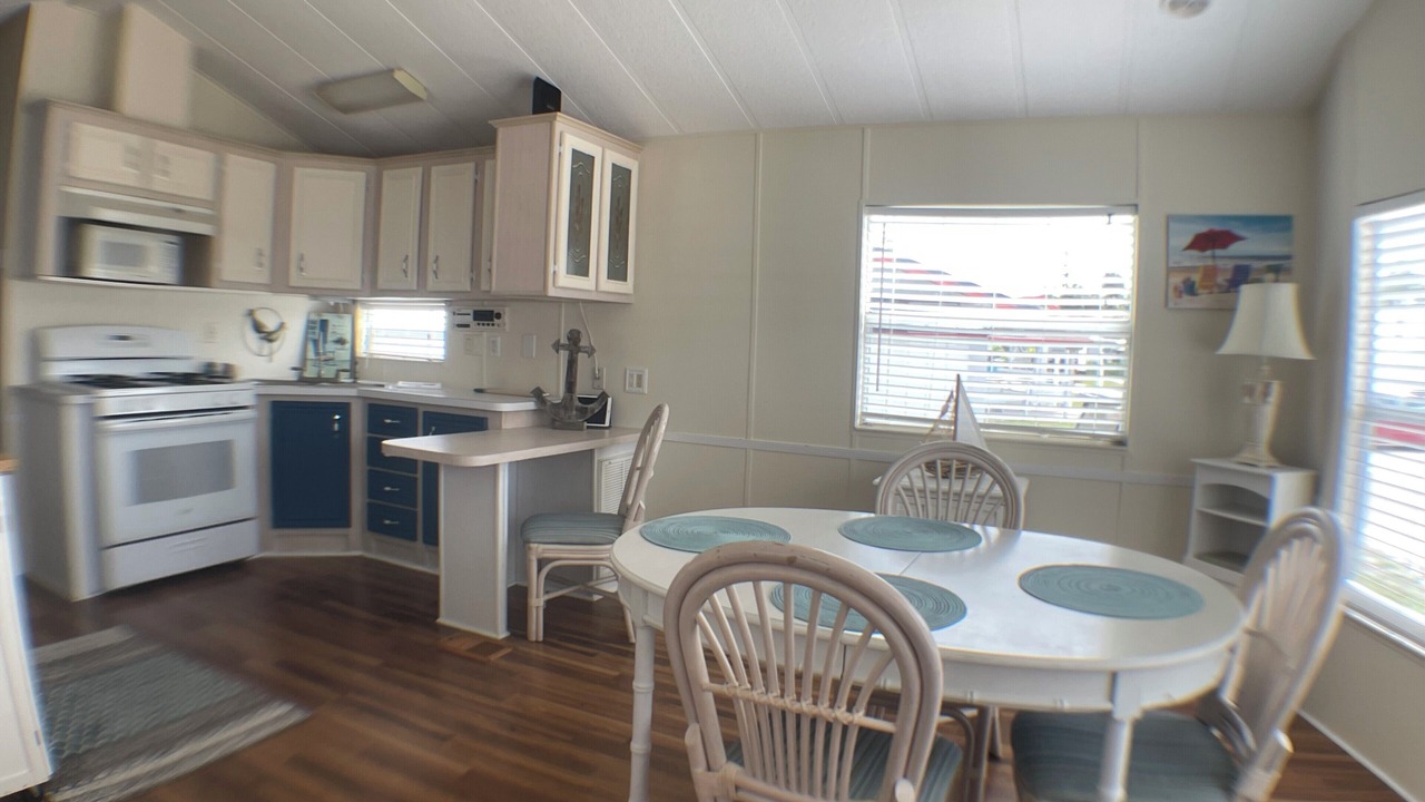 Photo of Kitchen in San Carlos Park