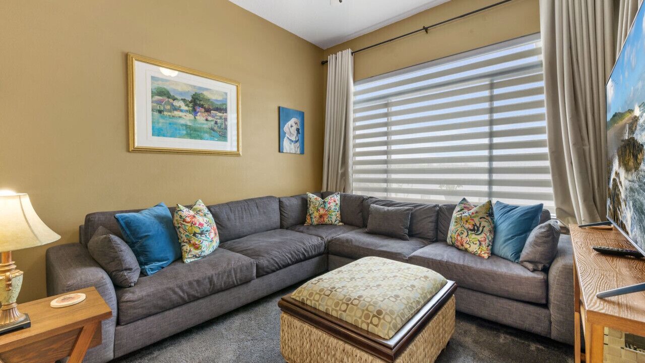 Photo of Livingroom in Odessa