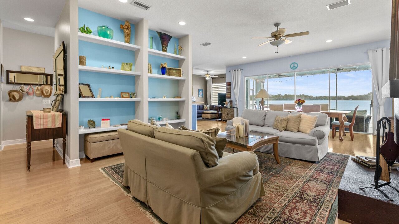 Photo of Livingroom in Odessa