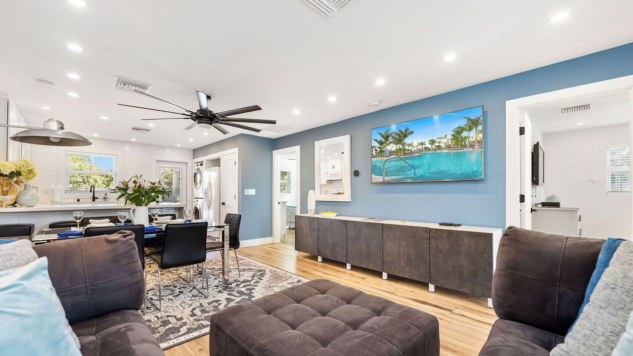 Photo of Livingroom in Pineapple Grove Arts District