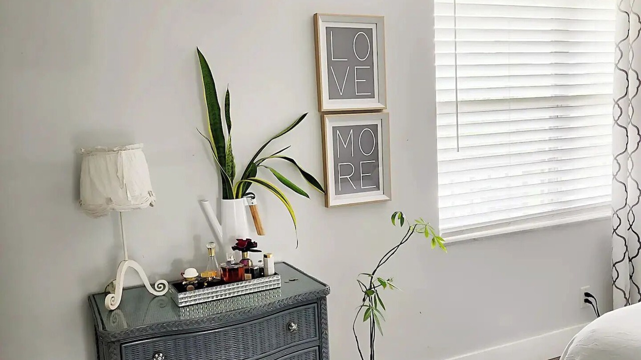 Photo of Bedroom in Central Naples