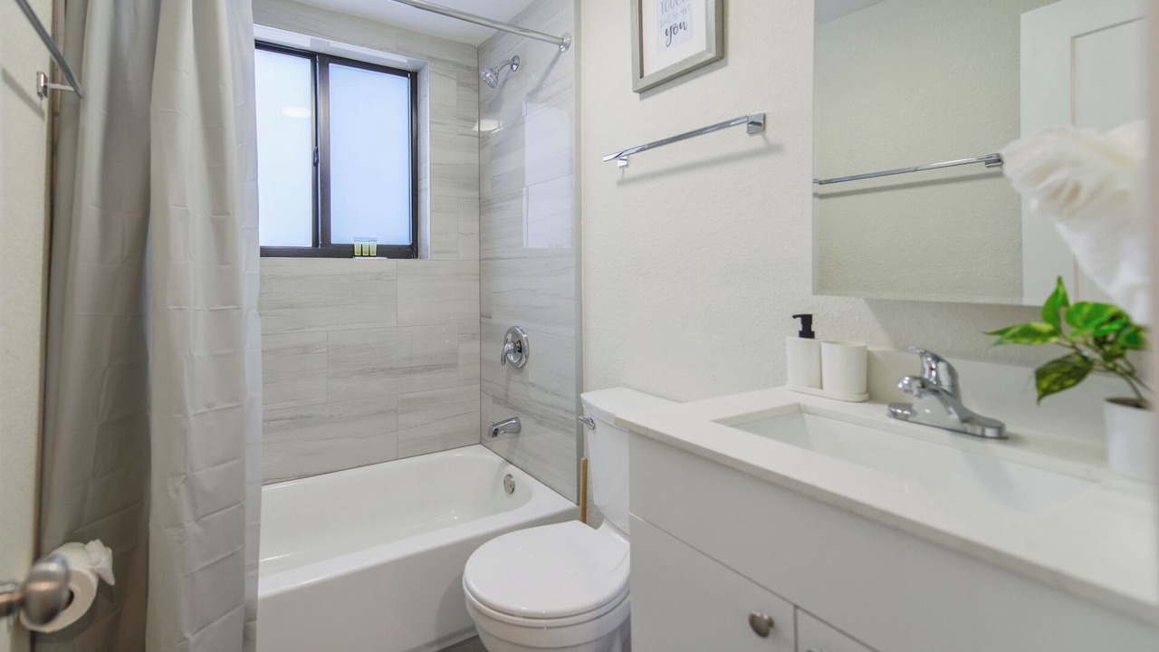 Photo of Bathroom in East Little Havana