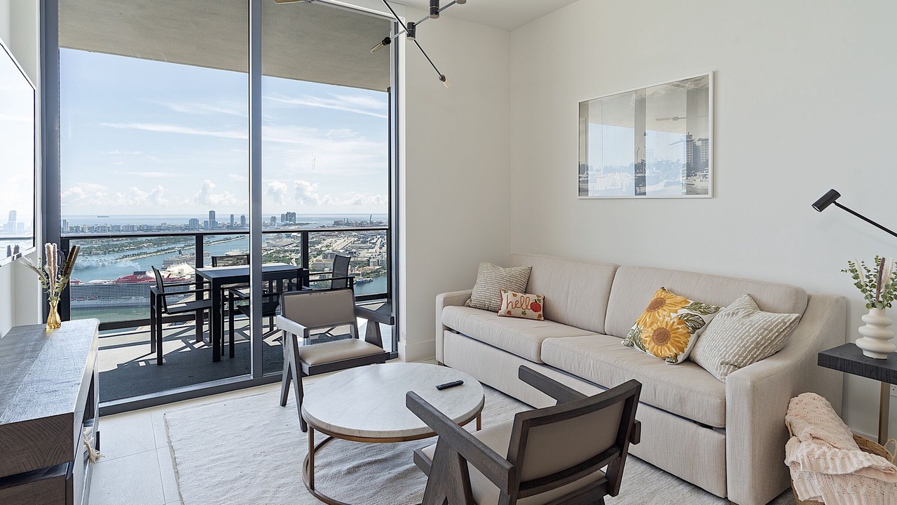 Photo of Livingroom in Downtown Miami
