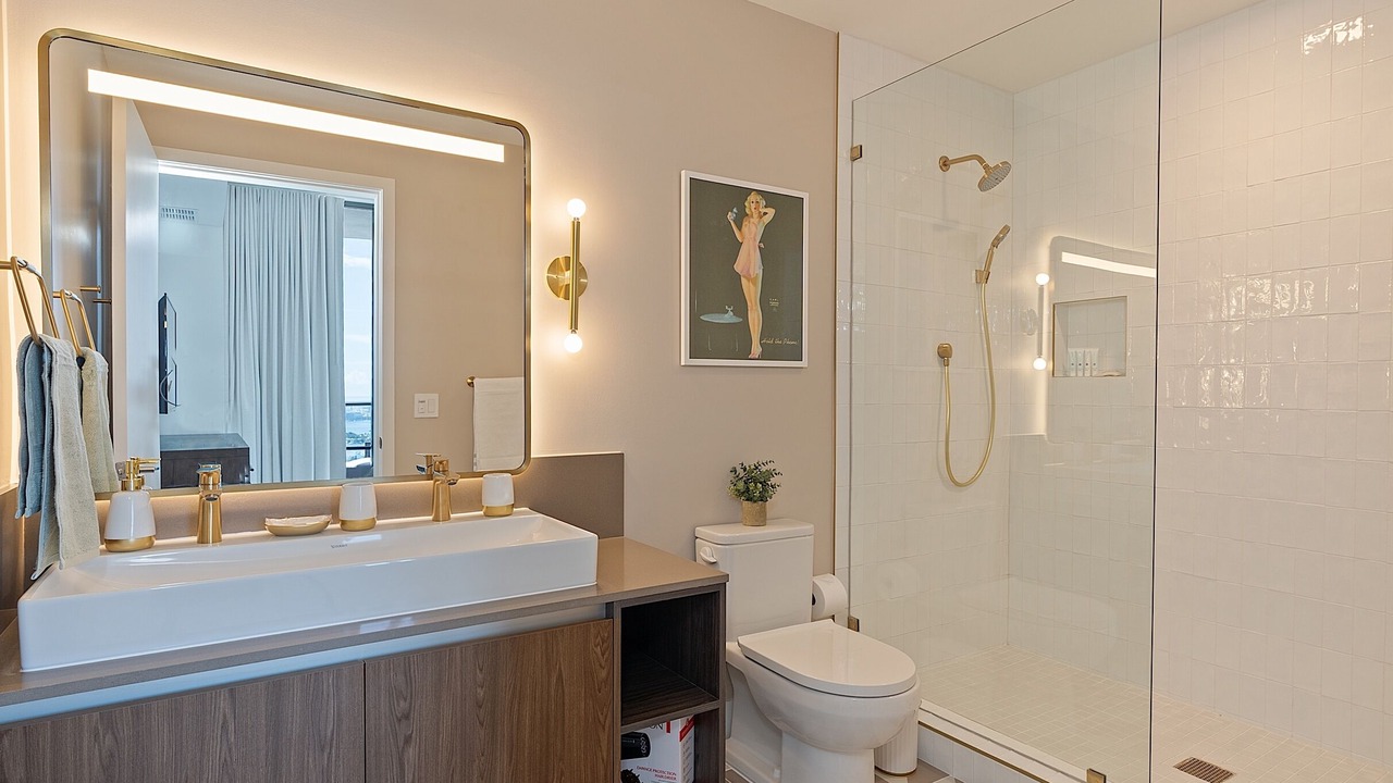 Photo of Bathroom in Downtown Miami