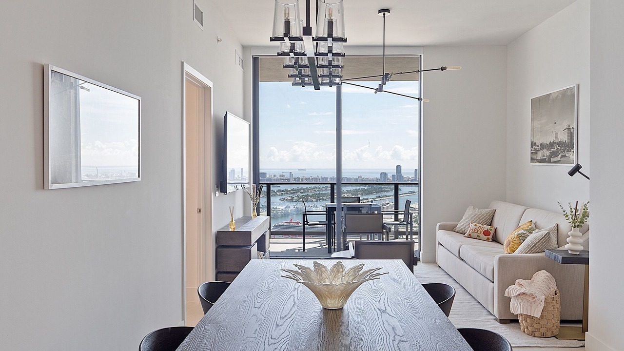 Photo of Livingroom in Downtown Miami