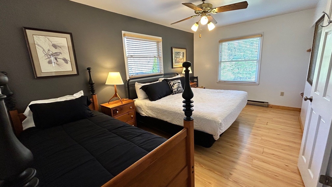 Photo of Bedroom in Scaly Mountain