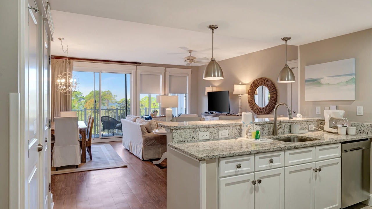 Photo of Kitchen in Baytowne Wharf