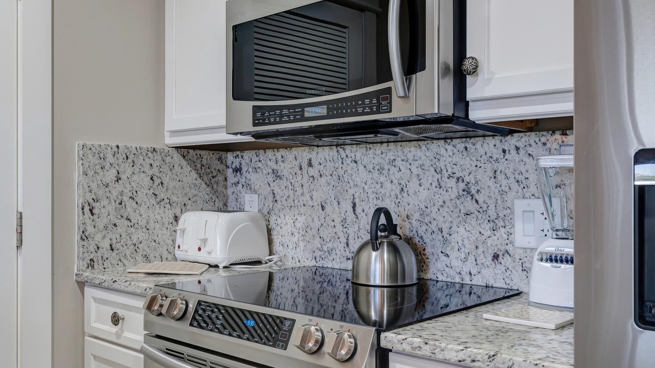 Photo of Kitchen in Baytowne Wharf