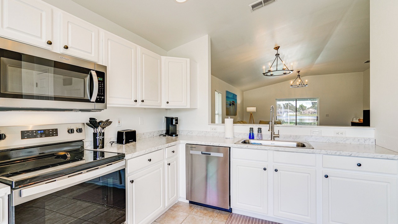 Photo of Kitchen in Beachwalk Isles