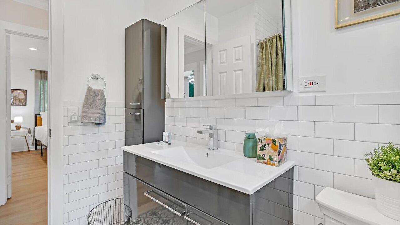 Photo of Bathroom in Miami Springs