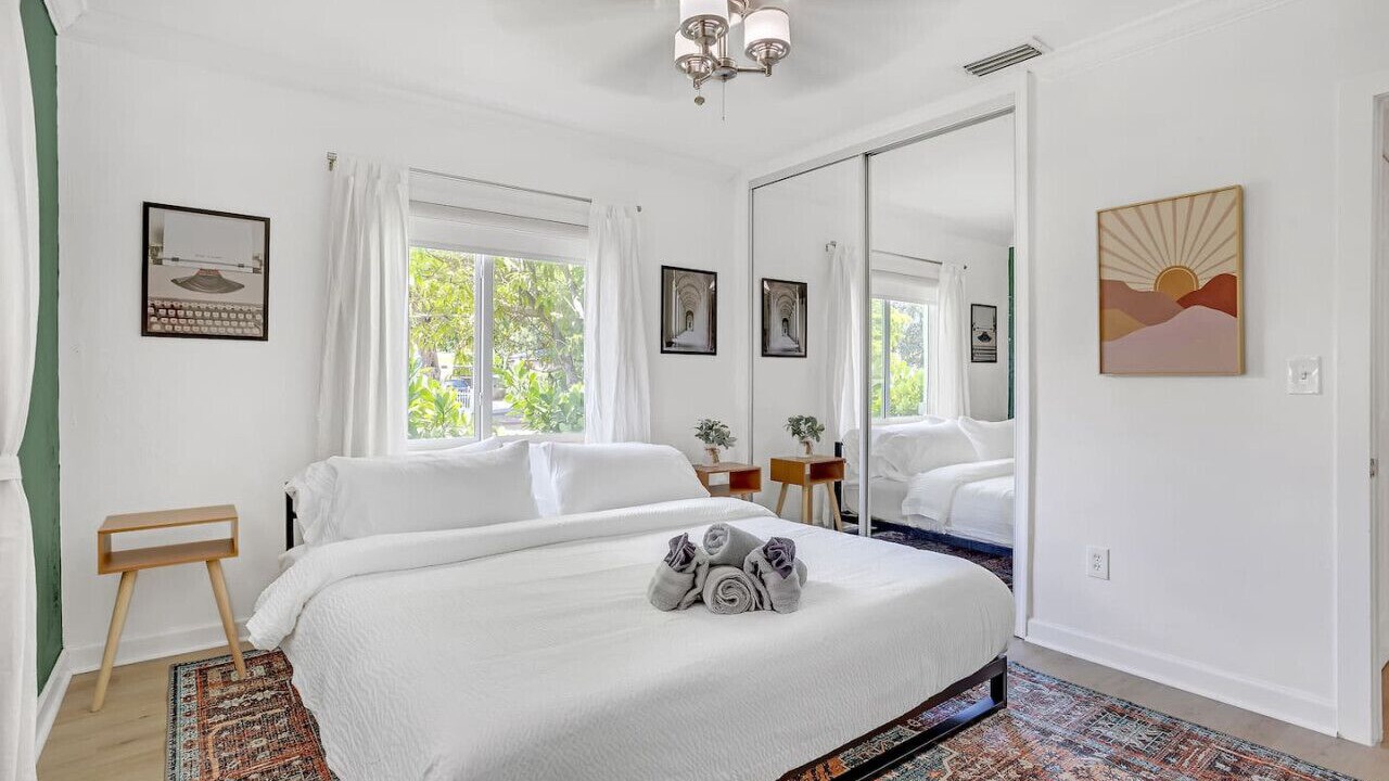 Photo of Bedroom in Miami Springs