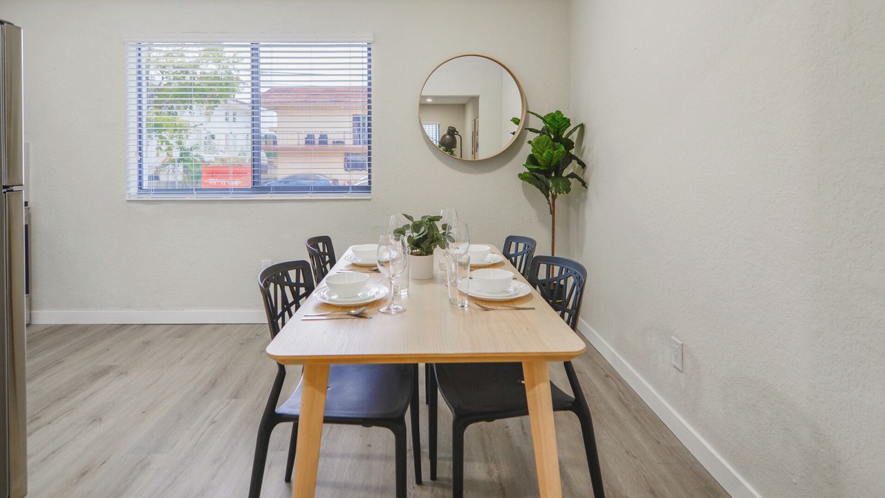 Photo of Livingroom in East Little Havana