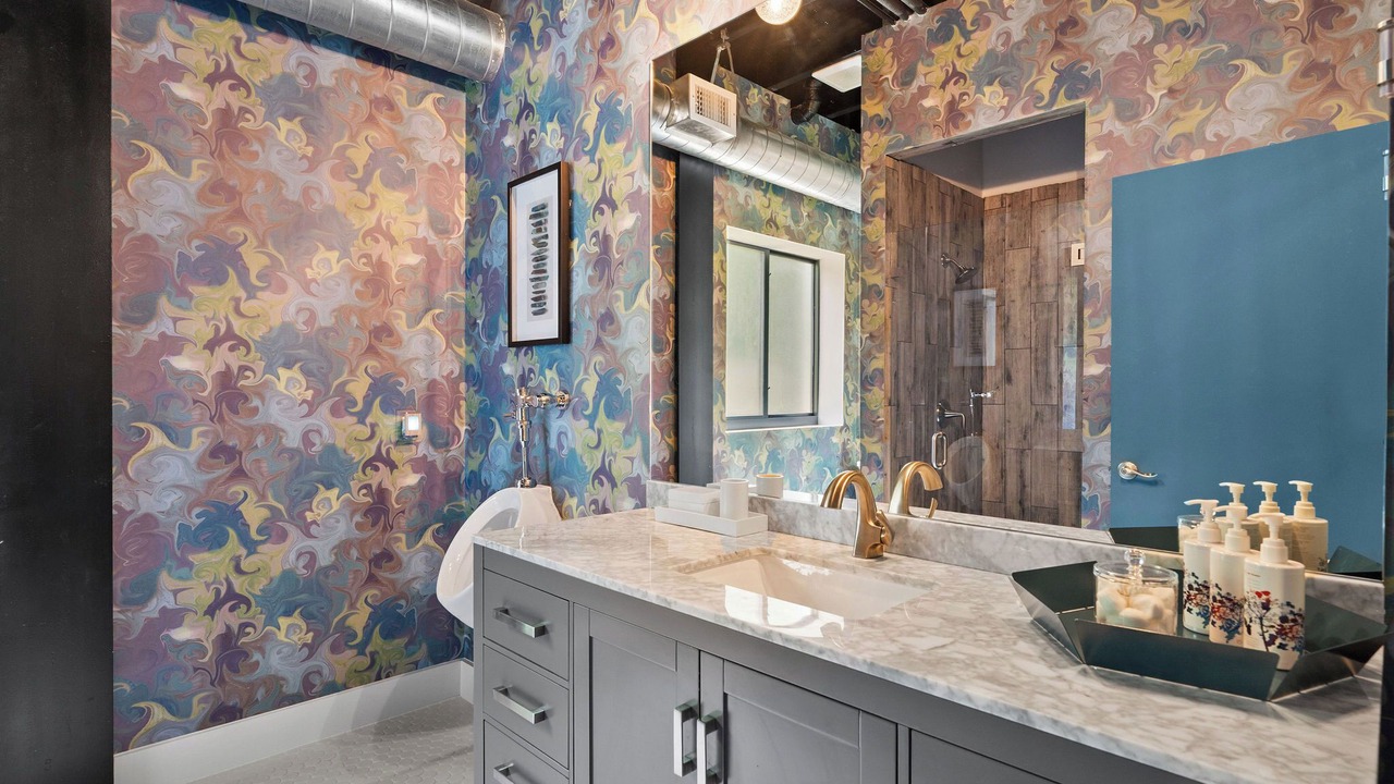 Photo of Bathroom in Naples