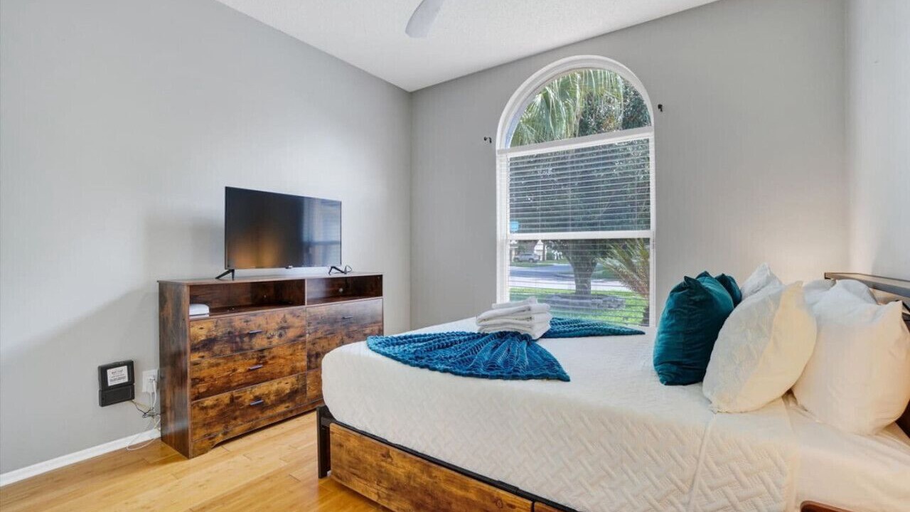 Photo of Bedroom in Lake Mary