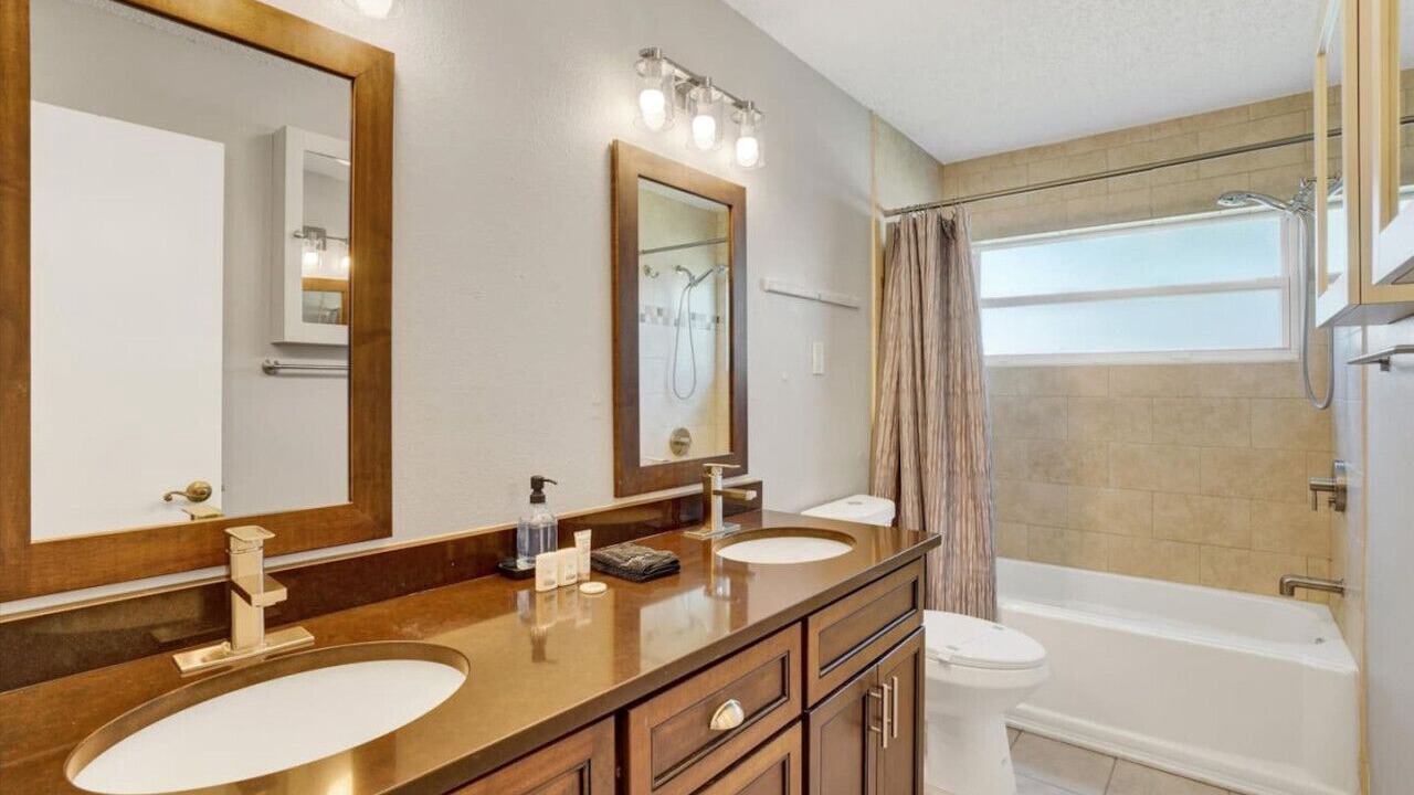 Photo of Bathroom in Lake Mary