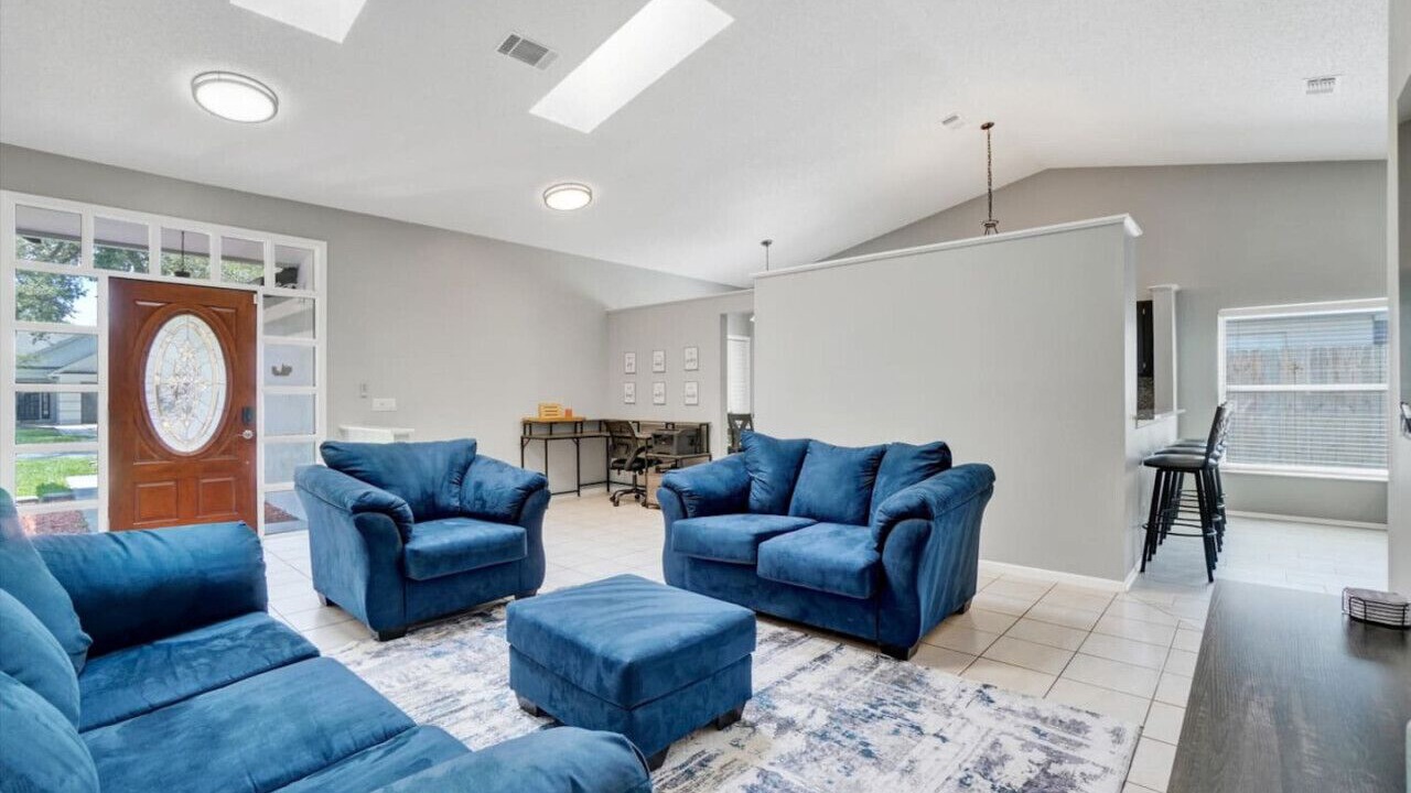 Photo of Livingroom in Lake Mary