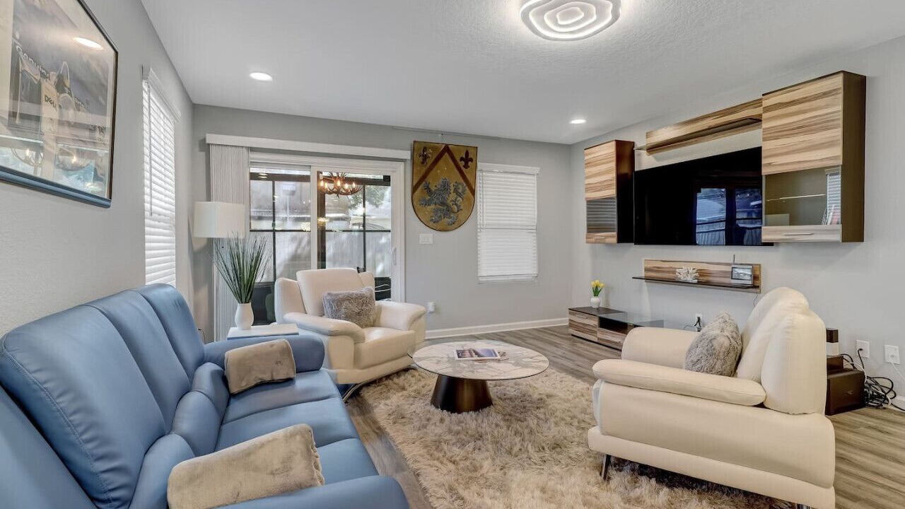 Photo of Livingroom in Murray Hill