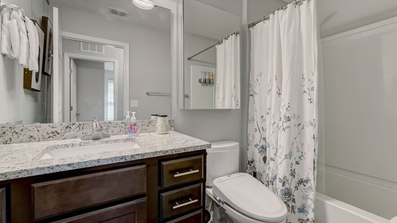 Photo of Bathroom in Murray Hill