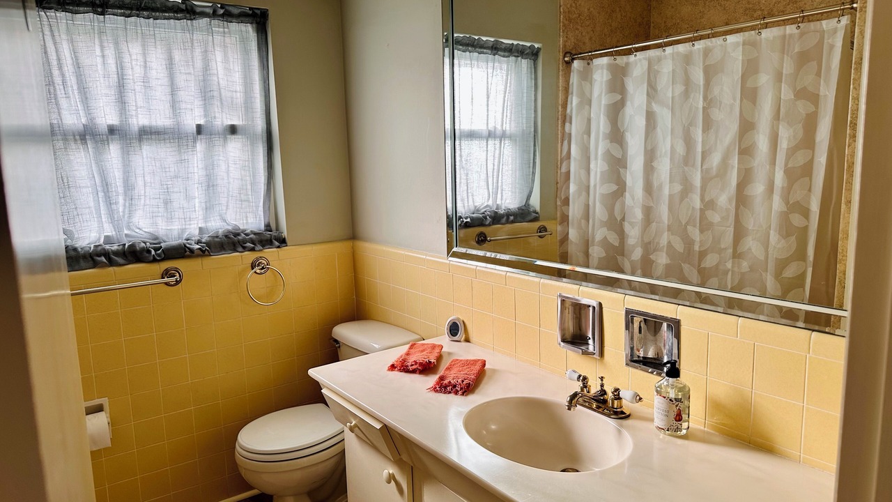 Photo of Bathroom in Coquina Sands