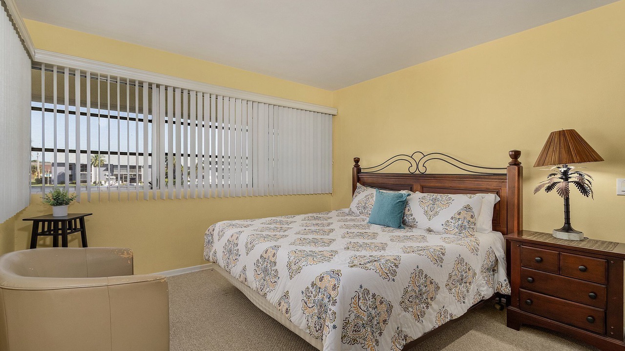 Photo of Bedroom in Caloosahatchee