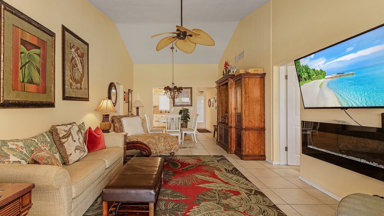 Photo of Livingroom in Caloosahatchee
