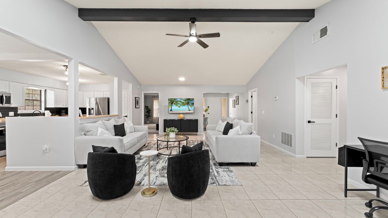 Photo of Livingroom in Southside