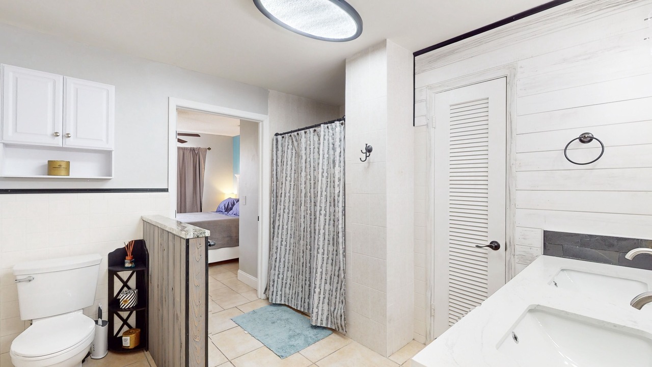 Photo of Bathroom in Southwest