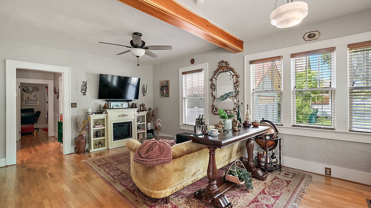 Photo of Livingroom in Mount Dora