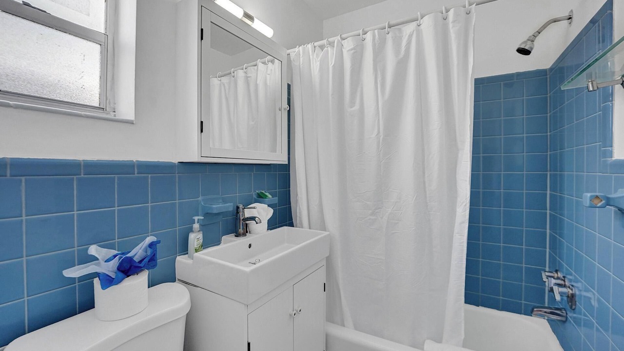 Photo of Bathroom in North Beach