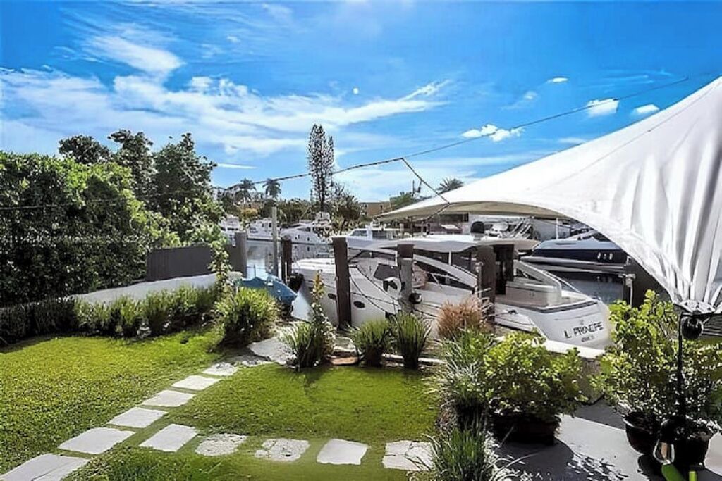 Photo of Outdoor in West Little Havana