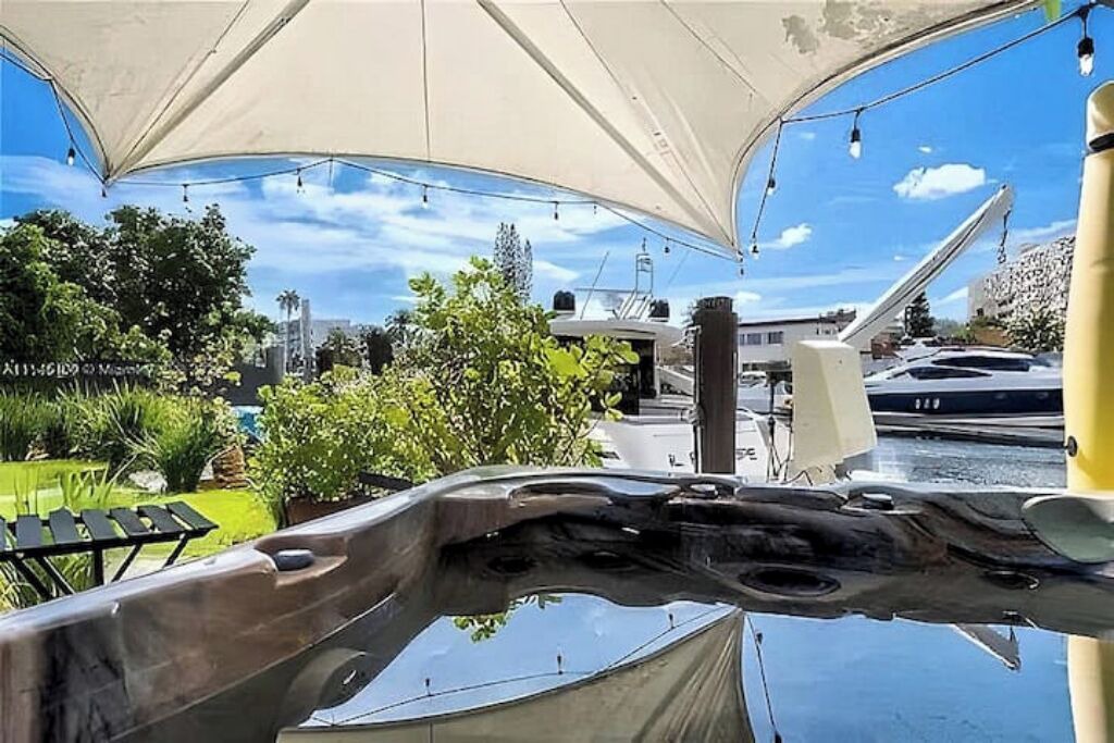 Photo of Outdoor in West Little Havana
