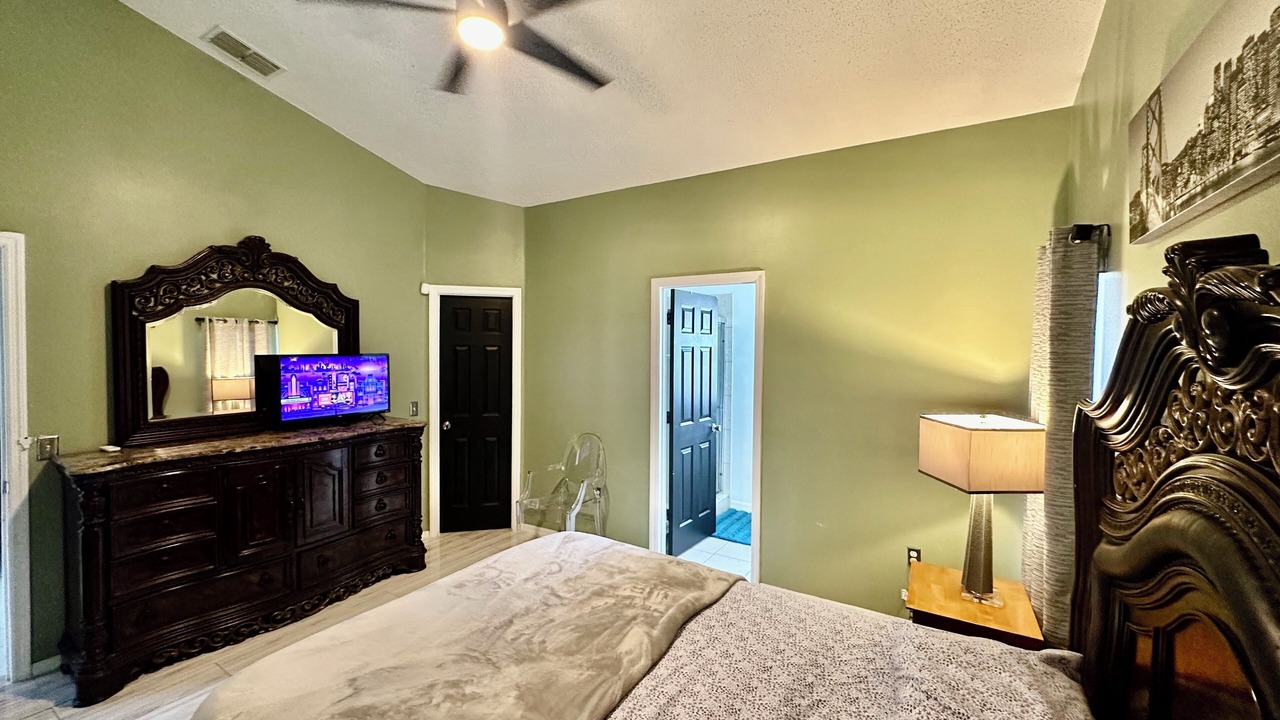 Photo of Bedroom in Westbury