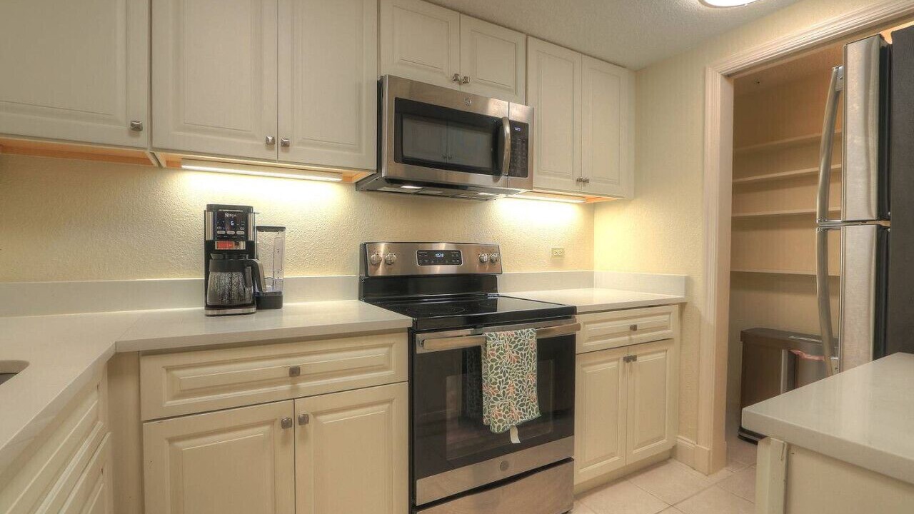 Photo of Kitchen in Palm Harbor