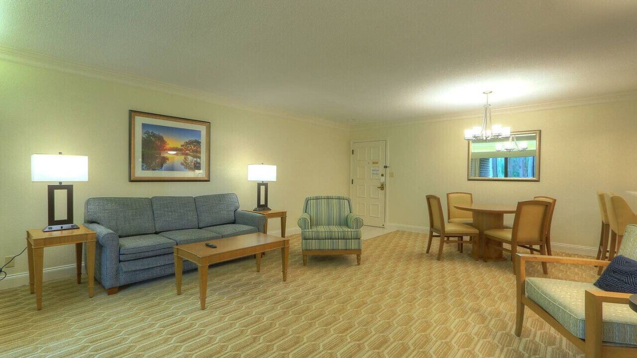 Photo of Livingroom in Palm Harbor