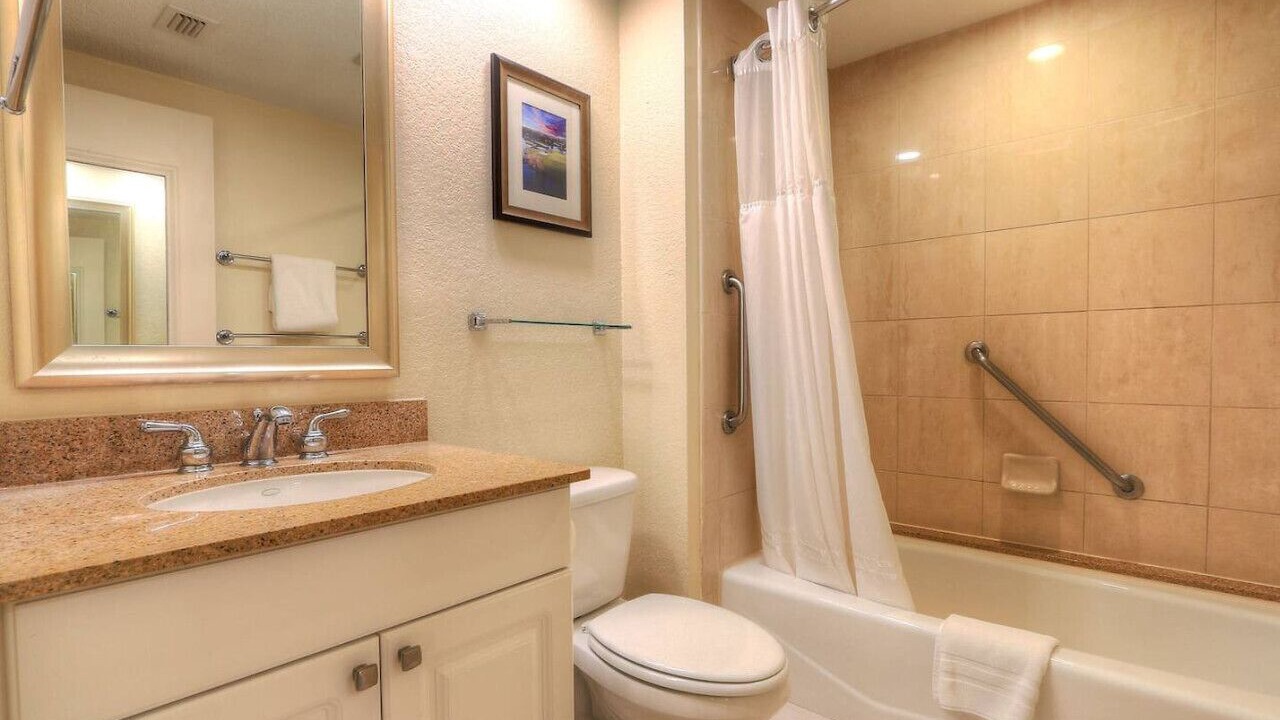 Photo of Bathroom in Palm Harbor